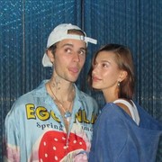 Bikin Heboh Netizen, Hailey Bieber Balas Sindiran Justin Bieber di Hari Ayah