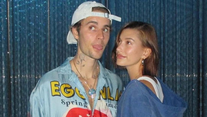 Bikin Heboh Netizen, Hailey Bieber Balas Sindiran Justin Bieber di Hari Ayah