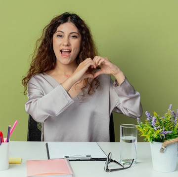 5 Zodiak yang Nggak Pernah Mengeluh, Selalu Bisa Lakukan Sepenuh Hati