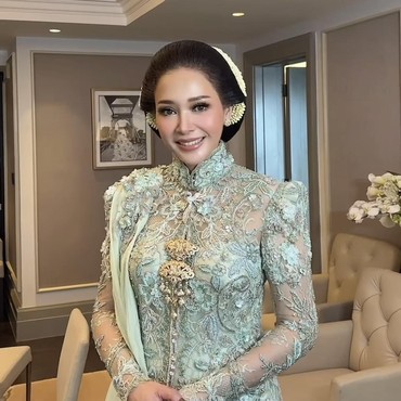 Terpopuler: Maia Estianty Sawer Anak Mulan Vs Foto Pernikahan Mohan Dihapus Istri