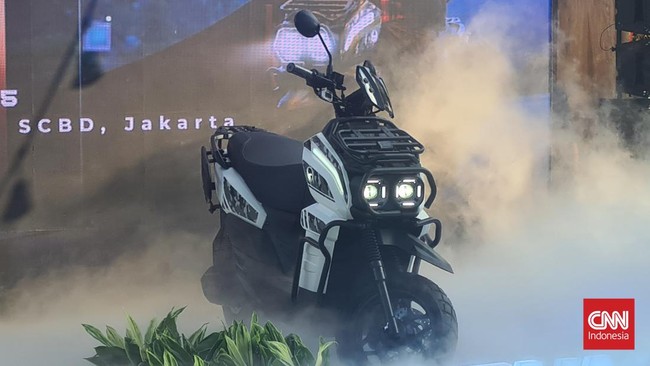 Tyranno diklaim mampu mencapai kecepatan maksimal hingga 80 km/jam dengan jarak tempuh sejauh 110 km dengan satu baterai terisi penuh.