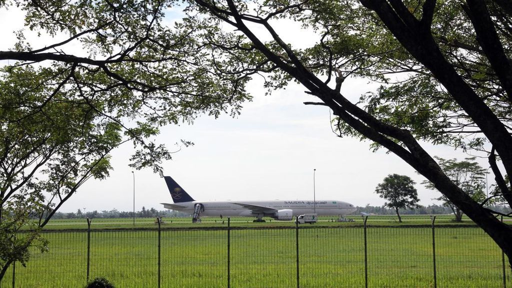 Drama Penerbangan Haji: Dua Pesawat Saudia Airlines Alami Gangguan Teknis di Medan dan Batam