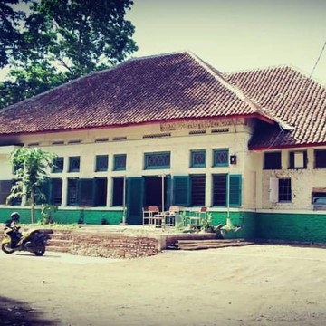 Dulunya Dikenal Angker, Rumah Kentang di Bandung Kini Jadi Restoran Cantik untuk Nongkrong