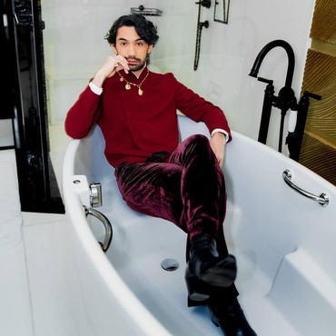 Dijuluki Raja Film, Ini Daftar Film dan Series Reza Rahadian