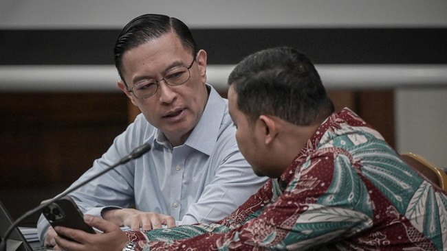 Impor Gula Sudah Bertahun-tahun Berjalan Eks Menteri Perdagangan Thomas Lembong menjelaskan bahwa impor gula sudah berlangsung lama bahkan dari Mendag sebelumnya.