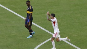 Diwarnai 3 Kartu Merah, Boca Juniors vs Benfica Imbang 2-2
