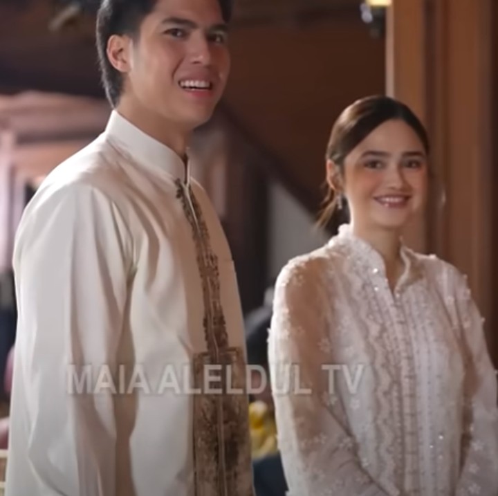 <p>Hal tersebut diketahui langsung melalui beberapa momen Syifa bersama orang-orang terdekatnya. Misalnya saja, seperti foto berikut saat Syifa menghadiri acara pengajian dan siraman. Ia tampil menawan mengenakan busana berwarna putih. (Foto: YouTube MAIA ALELDUL TV)</p>