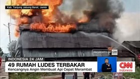 VIDEO: Kebakaran Hebat di Jambi, 49 Rumah Ludes Terbakar