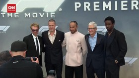 VIDEO: Film F1 Brad Pitt Siap Ngebut di Bioskop