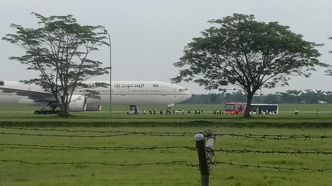 Pesan lewat email soal ancaman bom yang membuat pesawat Saudia Airlines mendarat darurat di Bandara Kualanamu dikatakan terdeteksi dari India.