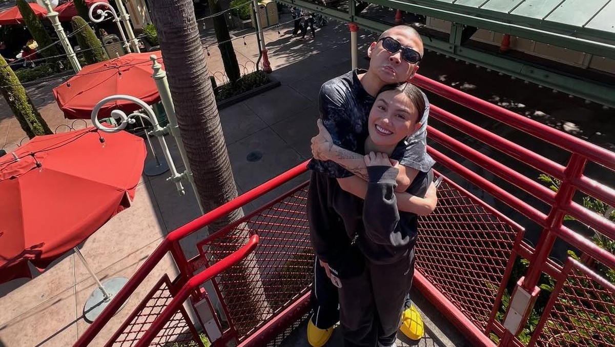 Agnez Mo dan Adam Rosyadi