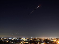 Israel Cegat Rudal yang Ditembakkan dari Yaman