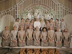 Inspirasi Gaya Classy Bridesmaid & Groomsman di Pernikahan Al Ghazali-Alyssa