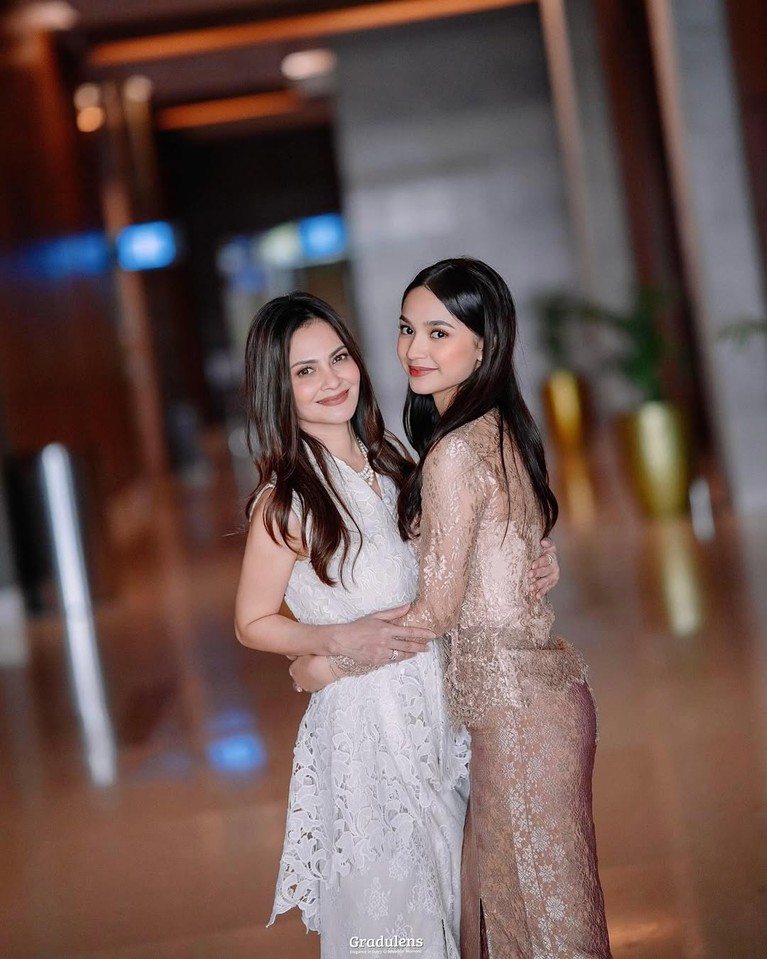 Cut Tari Cut Tari dan Sydney
