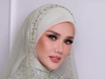 Bagaimana Reaksi Mulan Jameela Saat Ahmad Dhani Serang Maia Estianty?