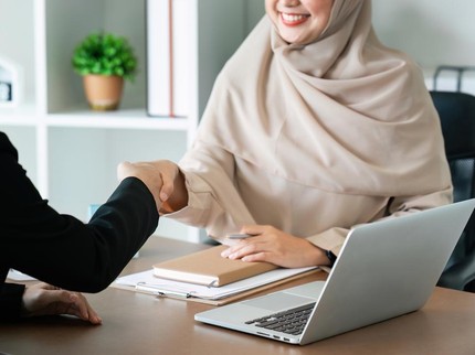 Kisah Khairunnisa, Penjual Es Teh yang Kini Jadi CPNS