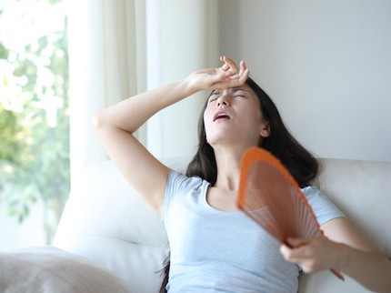 Penyebab Hot Flashes, Sensasi Panas pada Tubuh yang Mendadak Muncul