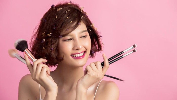 Tips Makeup Nonton Konser Musik Biar Tetap Awet dan Flawless Seharian
