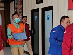 Eks Pj Bupati Cilacap Ditahan gegara Korupsi, Begini Kasus yang Menjeratnya