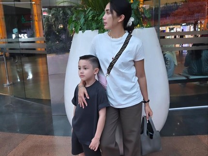 Sakalingga Putra Tampan Ussy & Andhika Pratama, Intip 5 Potret Gaya OOTD-nya