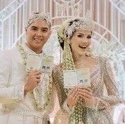 Penuh Kebahagiaan, 10 Selebritas Indonesia yang Resmi Menikah di Separuh Tahun 2025