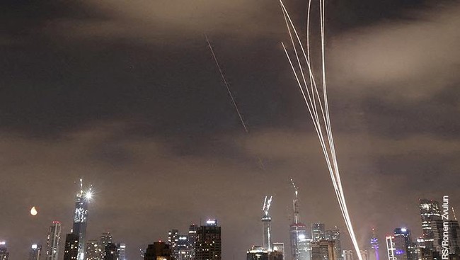 Iran dilaporkan mengalami pemadaman akses komunikasi dan internet yang hampir terjadi di seluruh wilayah negara itu pada Rabu (18/6).