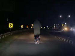 Video Ojol Bonceng Kuntilanak Viral, Disebut Sindiran soal Gelapnya Jalan