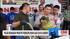 VIDEO: Polisi Bongkar Praktik Pengoplosan Gas Elpiji Subsidi