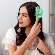 7 Tips Bikin Batang dan Akar Rambut Lebih Kuat, Bye-bye Rontok!