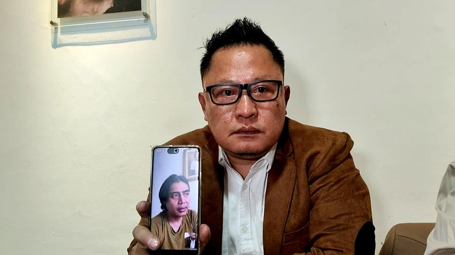 Henky Solihin kuasa hukum Charly van Houten