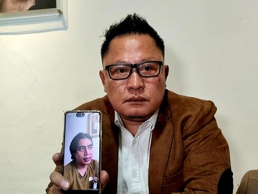 img-title Charly van Houten Prihatin Musisi & Pencipta Lagu Saling Tuntut Imbas Polemik Royalti
