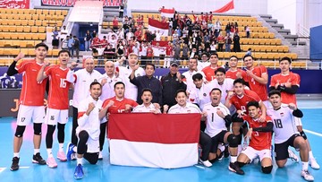 Sorotan Dunia Olahraga CNN Sport : Viral Video Timnas Voli Nyanyi 'Tanah Airku' usai Libas Thailand