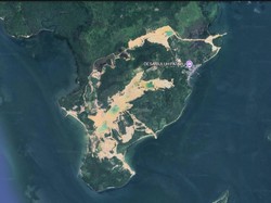 Before-After Kerusakan Parah Pulau Citlim Terekam Citra Satelit