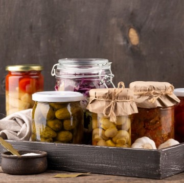 Superfood Andalan! Ini 5 Alasan Makanan Fermentasi Harus Ada di Menu Harianmu