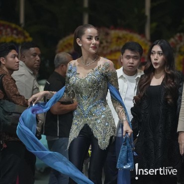 Cerita Olla Ramlan Terkait Keputusan Melepas Hijab