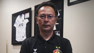 Berita Panas dari Dunia Sport CNN : Resmi, Ong Kim Swee Jadi Pelatih Persik Kediri