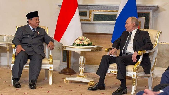 Presiden Indonesia Prabowo Subianto bertemu Presiden Rusia Vladimir Putin di Moskow pada hari ini, Rabu (10/12).