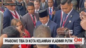 VIDEO: Prabowo Injakan Kaki di Kota Kelahiran Vladimir Putin