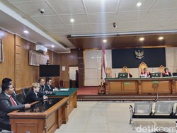Pengacara Klaim Punya Bukti Lisa Mariana Sudah Hamil Sebelum Bertemu RK
