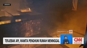 VIDEO: Wanita Tewas Terjebak Kebakaran Saat Pemadaman Listrik di Tebet