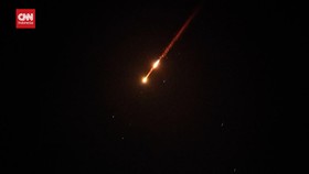 VIDEO: Iran Bombardir Israel, Sirene Peringatan Menggema