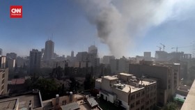 VIDEO: Penampakan Asap usai Israel  Hancurkan Markas Besar Polisi Iran