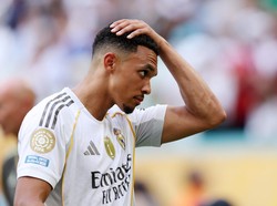 Pesan Bale buat Alexander-Arnold: Real Madrid Banyak Tuntutan