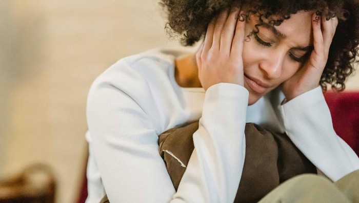 3 Cara Bangkit dari Overthinking Tanpa Harus Terjebak Lagi