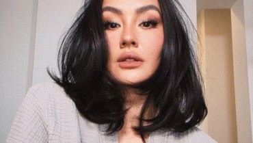 Reaksi Agnez Mo Usai Diputus Bebas Bayar Rp1,5 Miliar ke Ari Bias