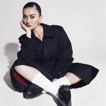 Nonton Perayaan 'Pride Month' di Kanada, Agnez Mo Dukung LGBT?