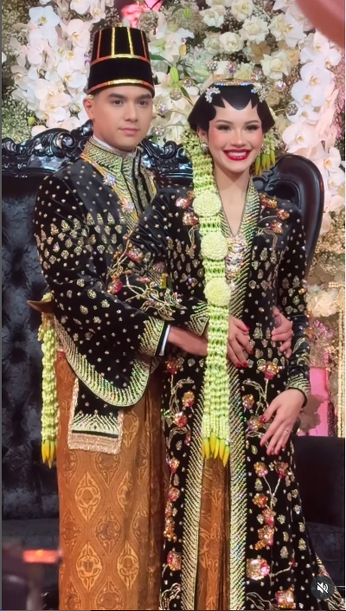 Alyssa Daguise di Acara Unduh Mantu