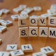 Kronologi dan Fakta-Fakta Staf Presiden Prabowo Jadi Korban Love Scamming, Alami Kerugian Puluhan Juta!