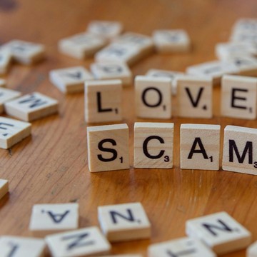 Kronologi dan Fakta-Fakta Staf Presiden Prabowo Jadi Korban Love Scamming, Alami Kerugian Puluhan Juta!