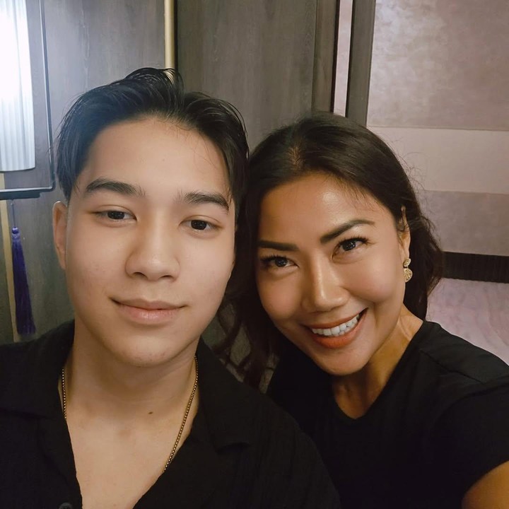<p>Setelah bercerai, Ari Wibowo mendapatkan hak asuh atas kedua anaknya. Sejak saat itu, Kenzo dan Marco diketahui tinggal bersama sang ayah. Meski tak lagi tinggal bersama, Inge tetap diberikan kebebasan untuk <em>quality time</em> bersama kedua putranya. (Foto: Instagram @inge_anugrah)</p>